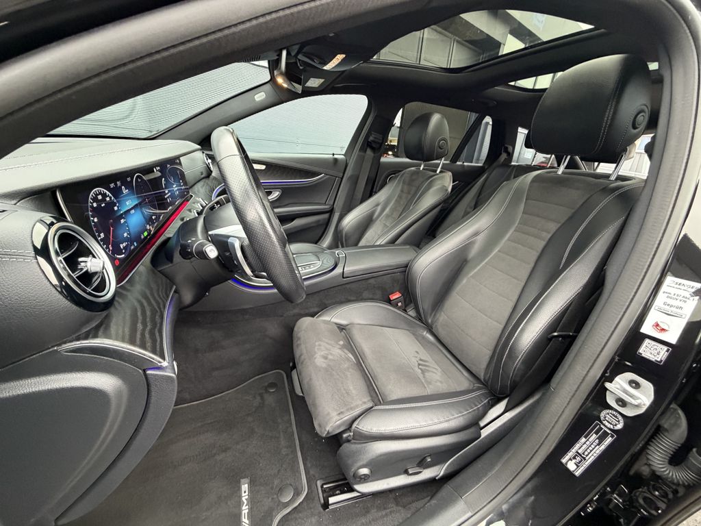 Mercedes-Benz E 300 2022