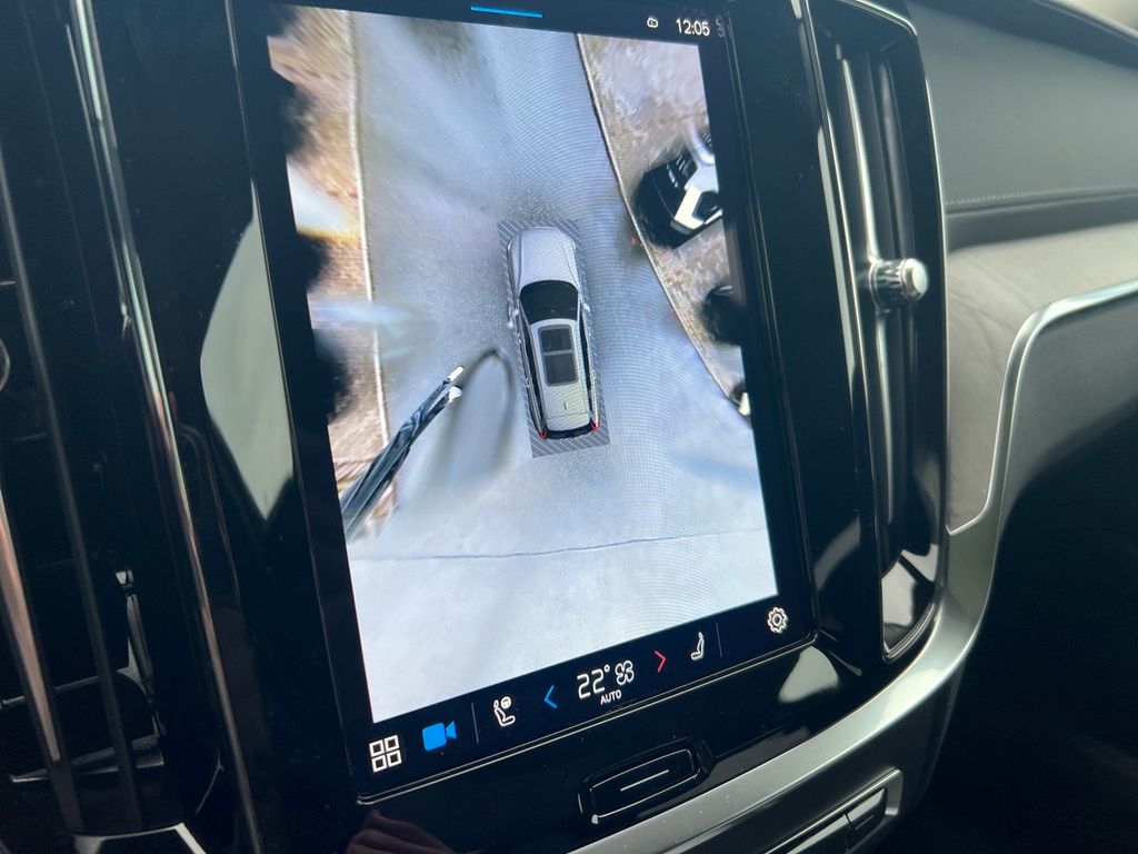 Volvo V60 Cross Country 2024