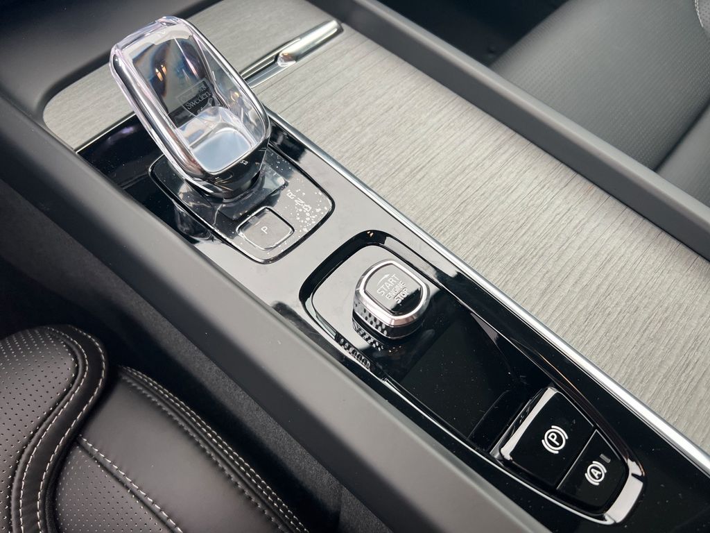 Volvo V60 Cross Country 2024