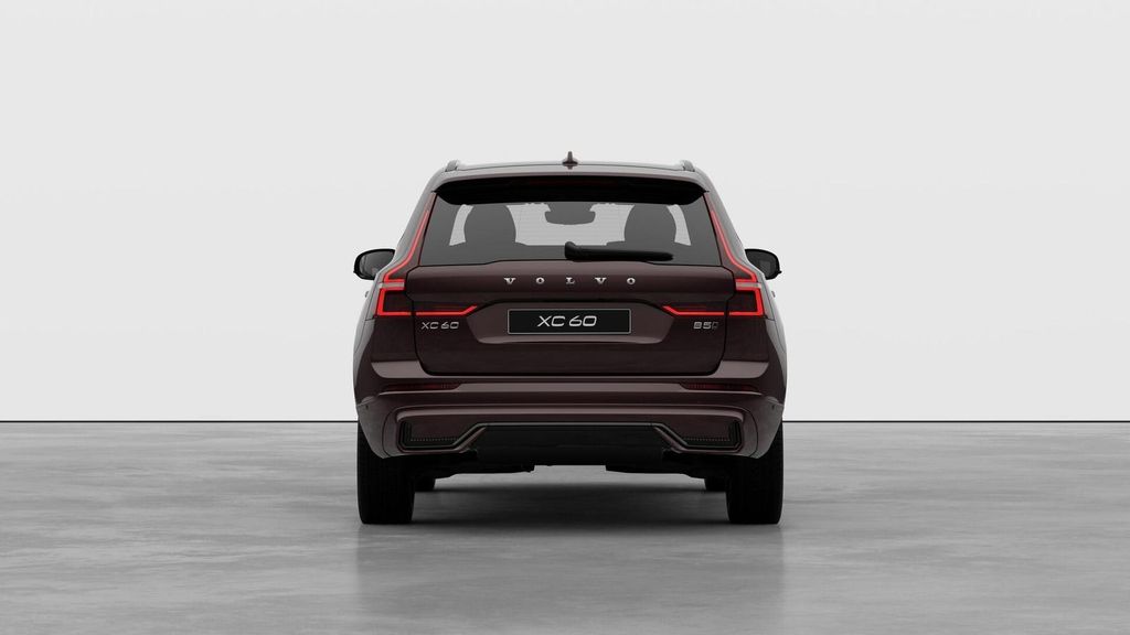 Volvo XC60 2025
