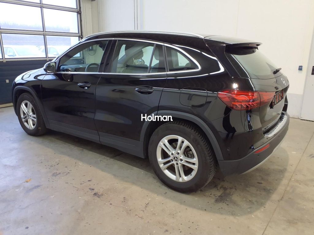 Mercedes-Benz GLA 200 2024