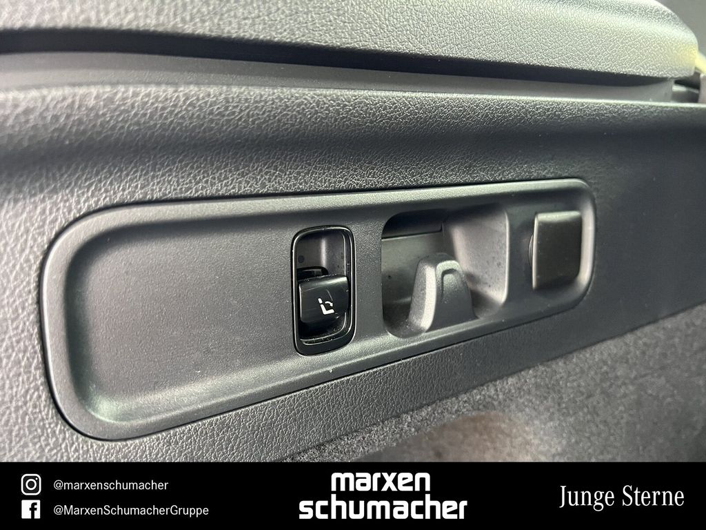 Mercedes-Benz GLC 300 2024