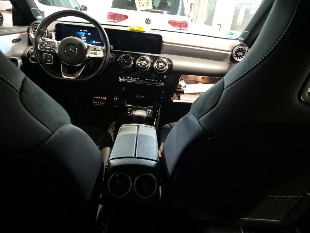 Mercedes-Benz A 250 2021