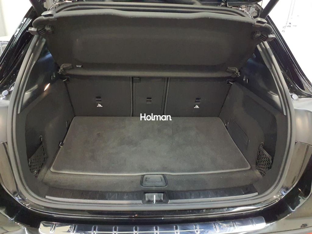 Mercedes-Benz GLA 200 2024