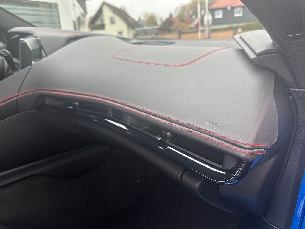 Corvette C8 2025
