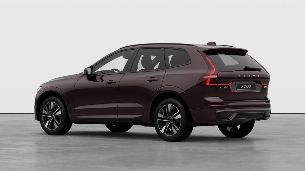Volvo XC60 2025