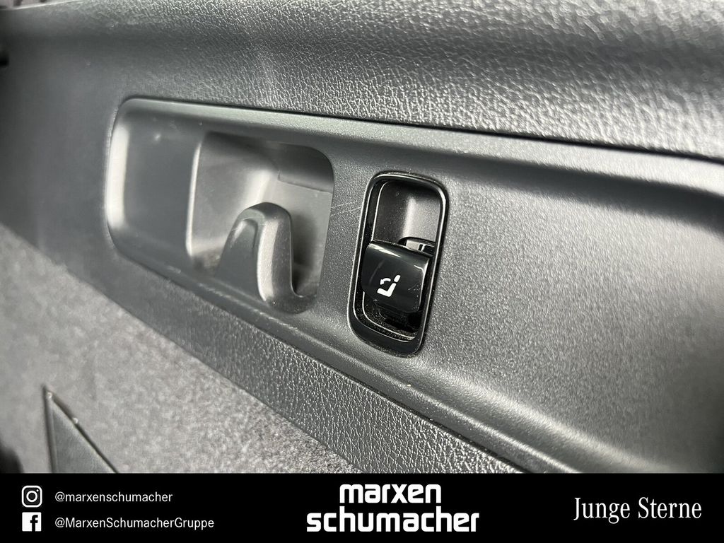 Mercedes-Benz GLC 300 2024