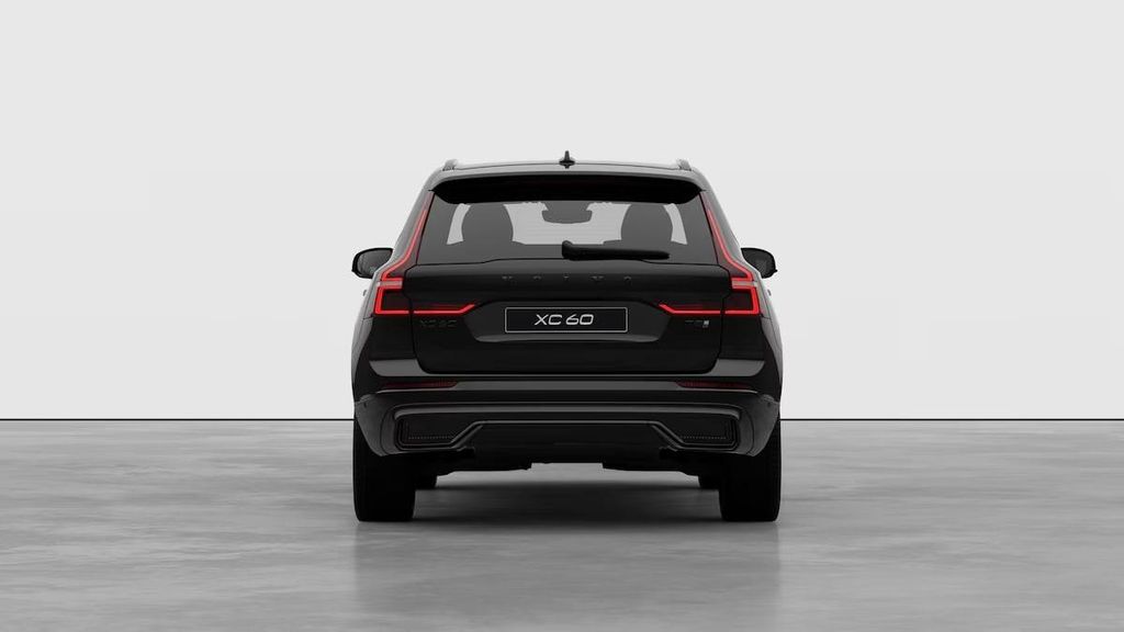 Volvo XC60 2025