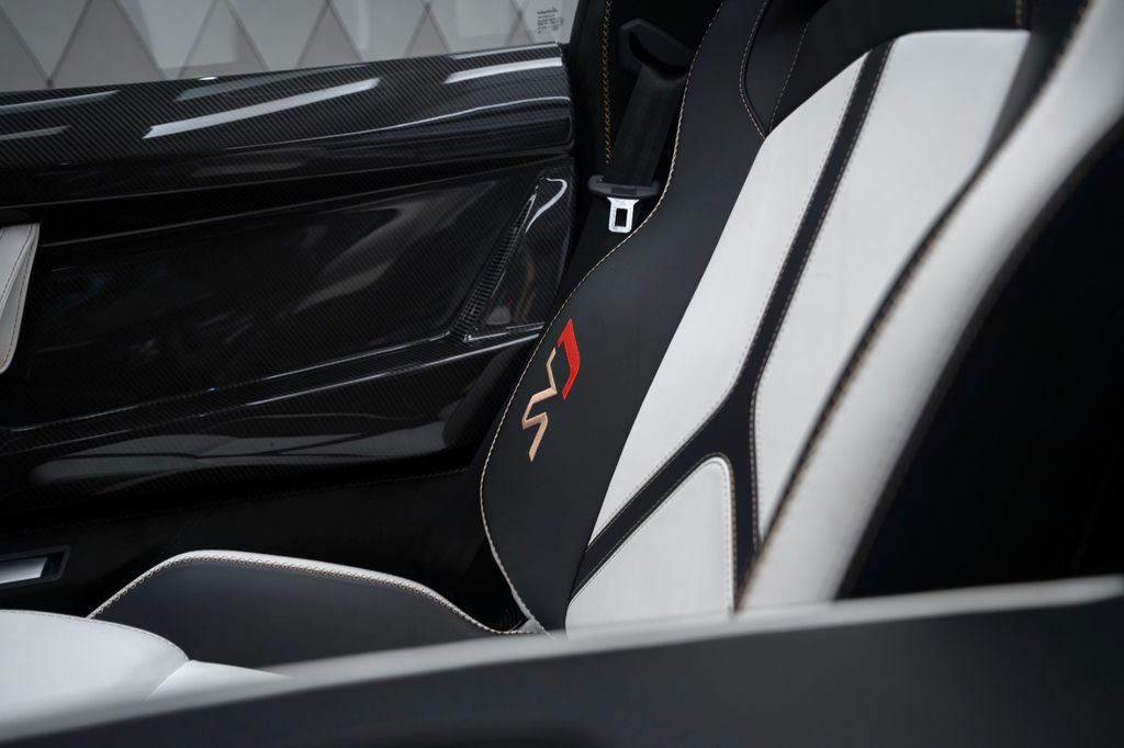 Lamborghini Aventador 2021