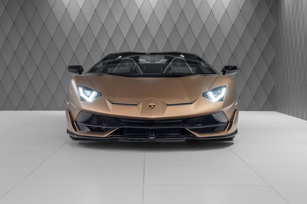 Lamborghini Aventador 2021