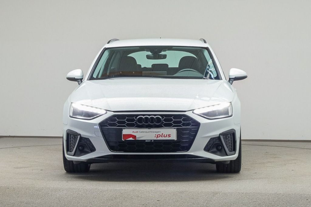 Audi A4 2022