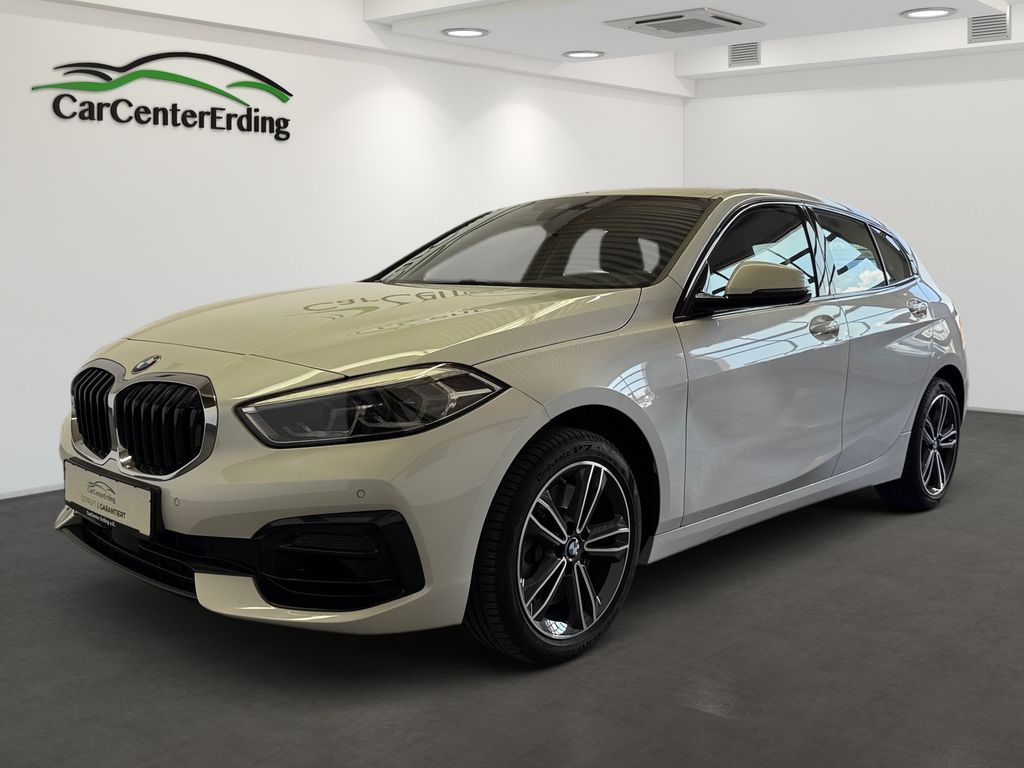 BMW 120 2022