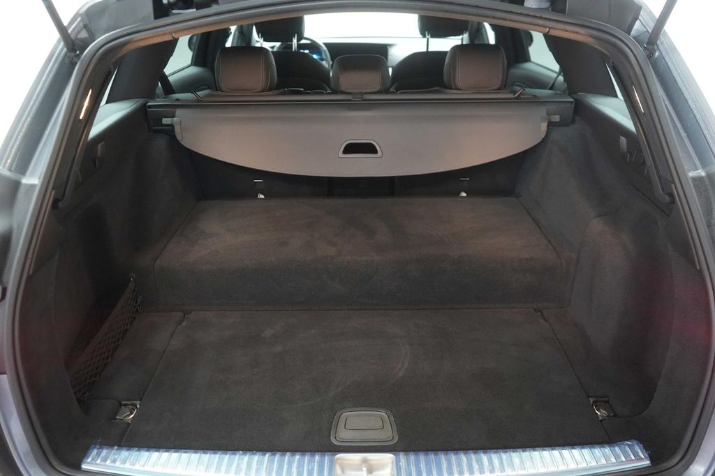 Mercedes-Benz E 300 2022