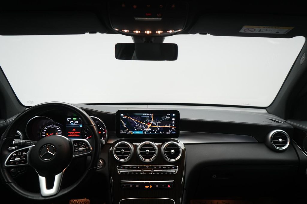 Mercedes-Benz GLC 300 2022