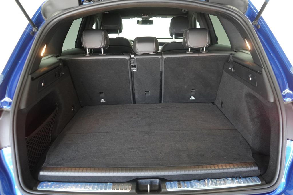 Mercedes-Benz GLC 300 2022