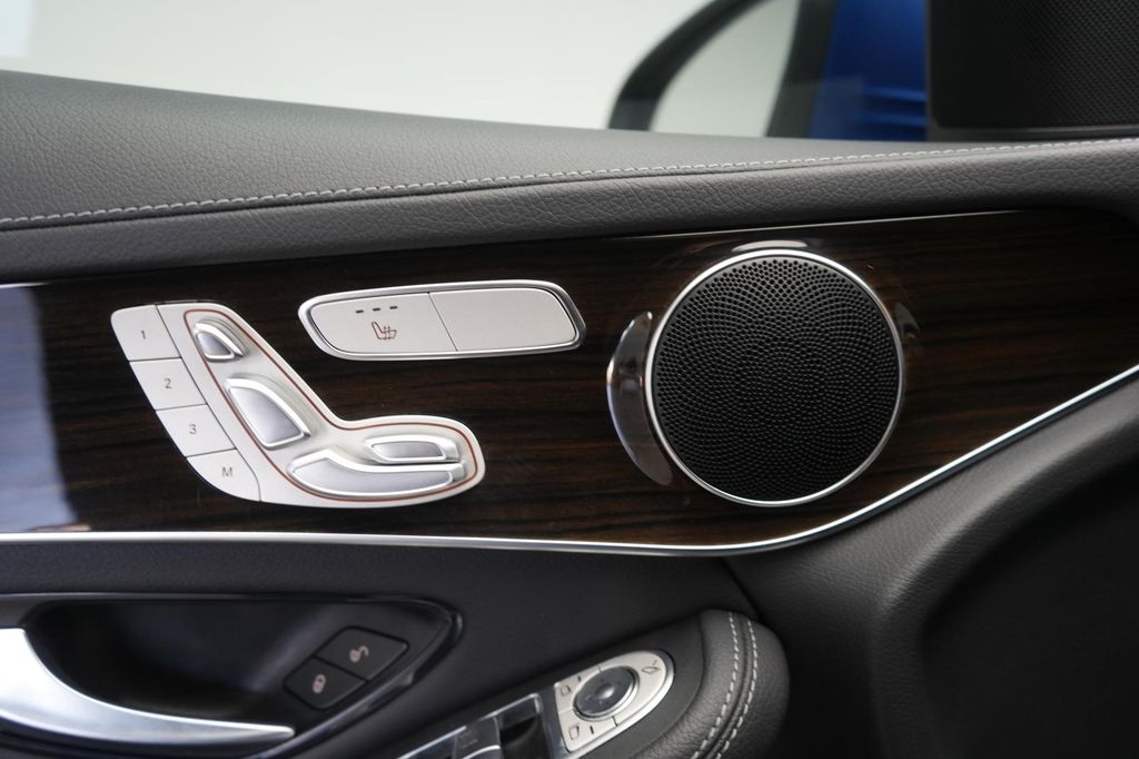 Mercedes-Benz GLC 300 2022