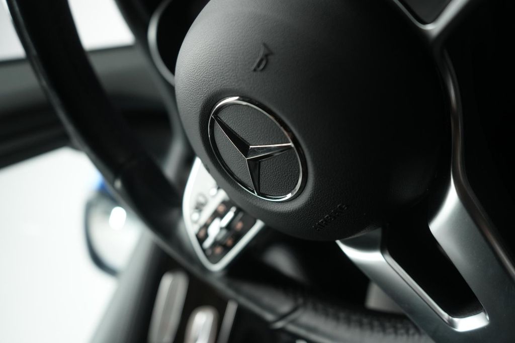 Mercedes-Benz GLC 300 2022