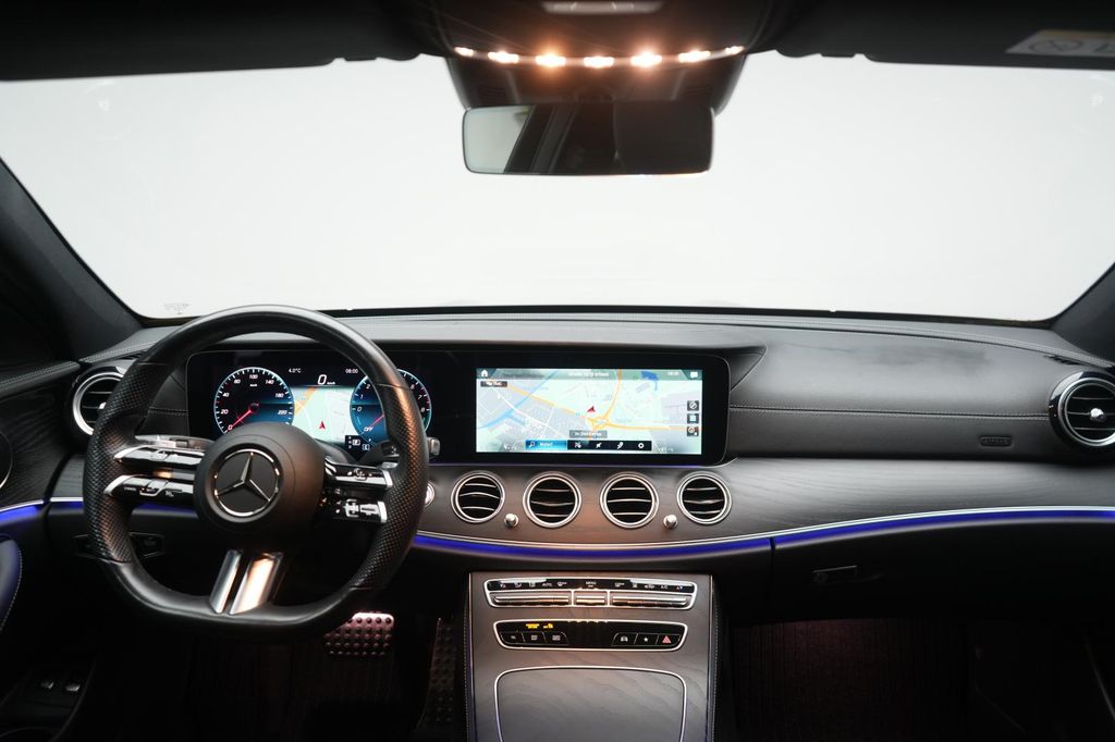 Mercedes-Benz E 300 2022