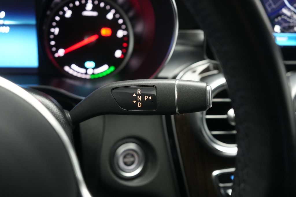 Mercedes-Benz GLC 300 2022