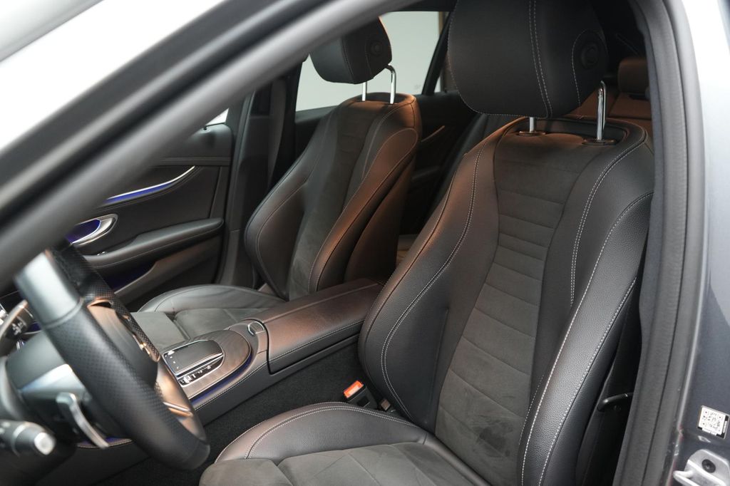 Mercedes-Benz E 300 2022