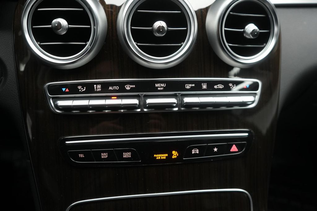 Mercedes-Benz GLC 300 2022