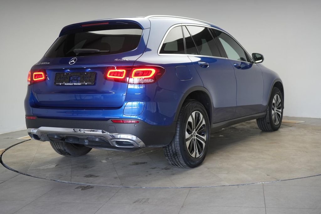 Mercedes-Benz GLC 300 2022