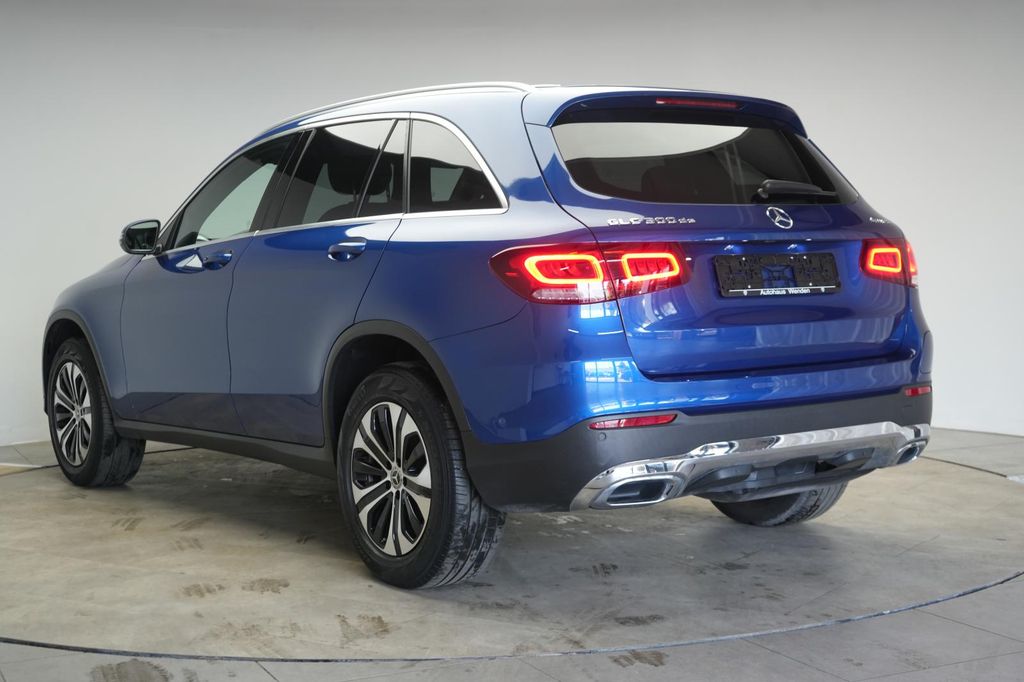 Mercedes-Benz GLC 300 2022