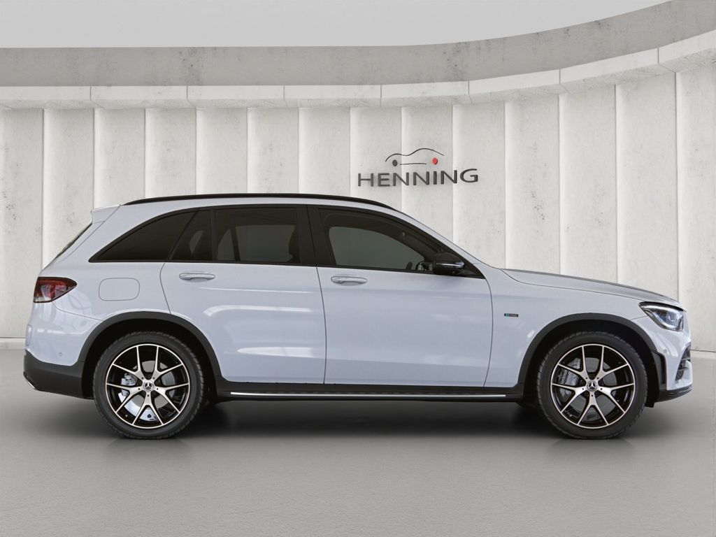 Mercedes-Benz GLC 300 2021