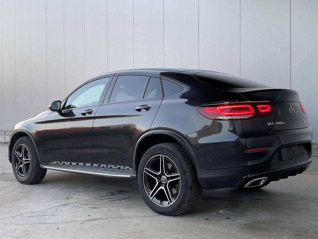 Mercedes-Benz GLC 300 2022