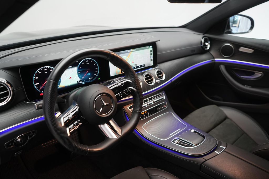 Mercedes-Benz E 300 2023