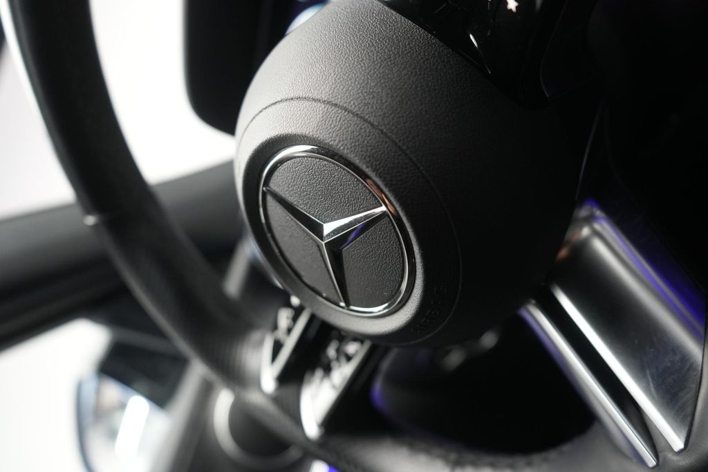 Mercedes-Benz E 300 2023