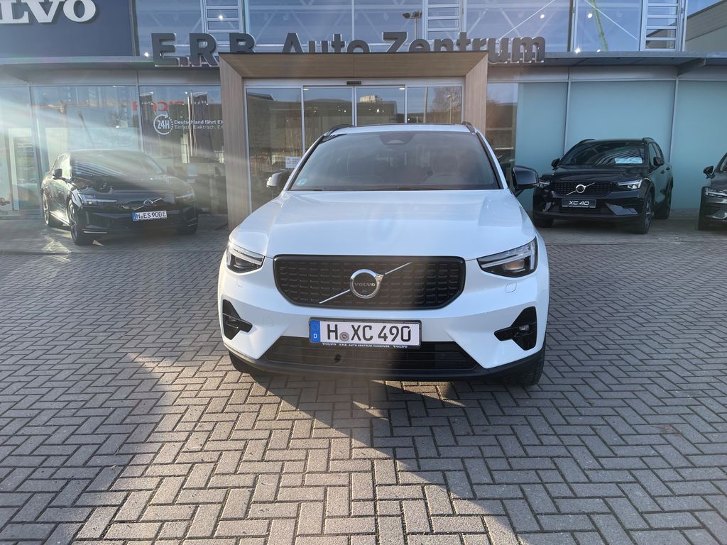 Volvo XC40 2026