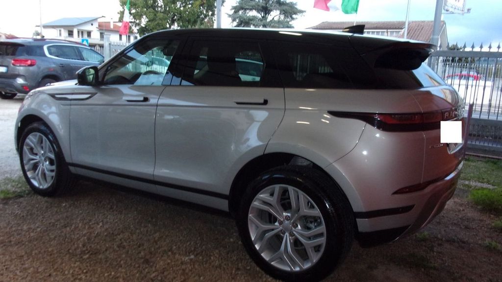Land Rover Range Rover Evoque 2021