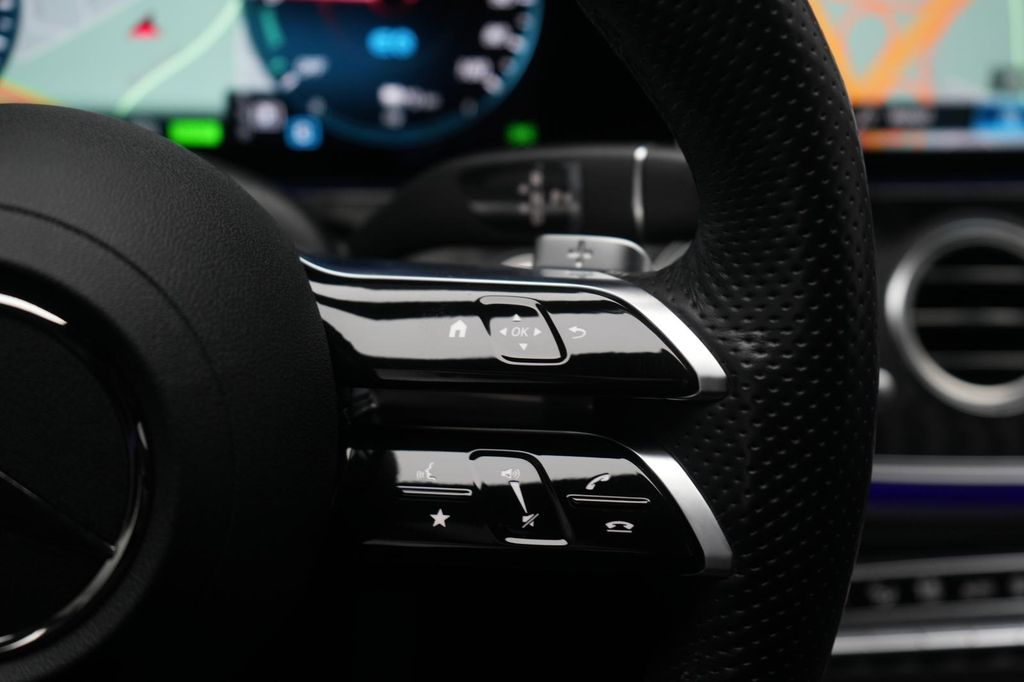 Mercedes-Benz E 300 2023