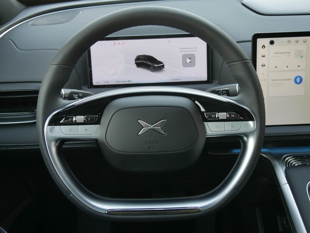XPENG G9