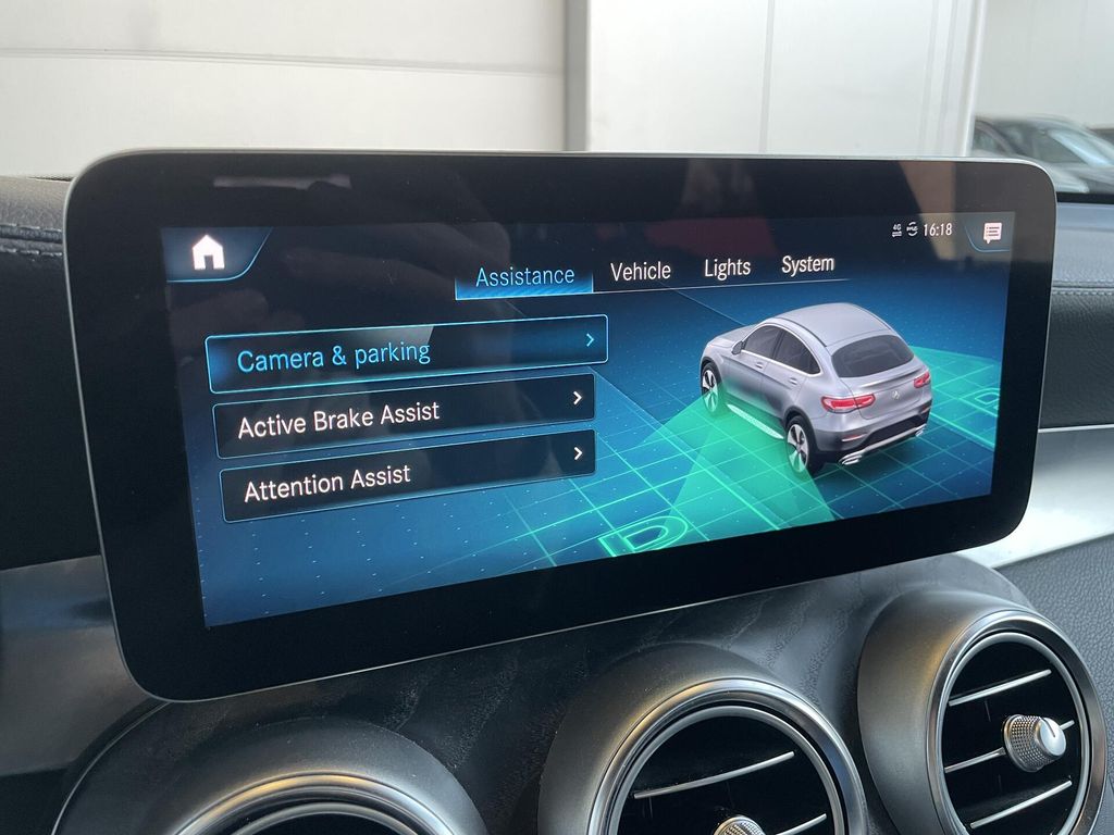 Mercedes-Benz GLC 300 2022