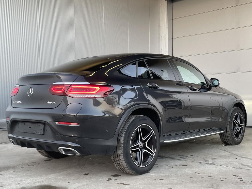 Mercedes-Benz GLC 300 2022