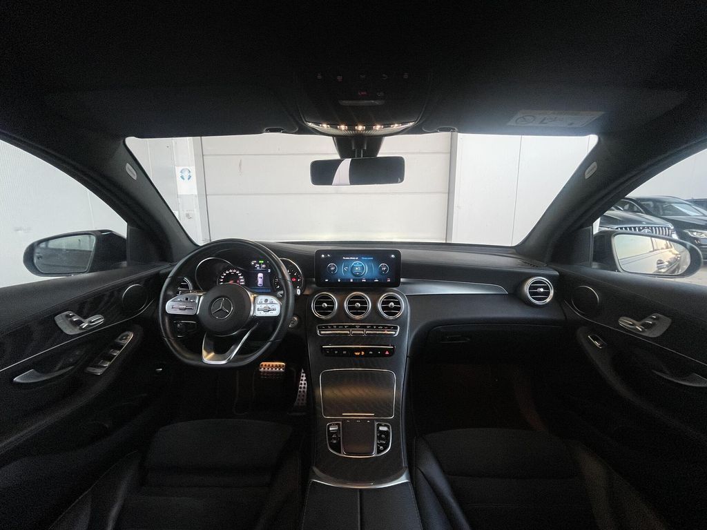 Mercedes-Benz GLC 300 2022