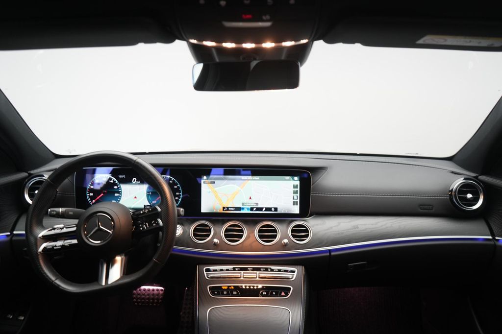 Mercedes-Benz E 300 2023