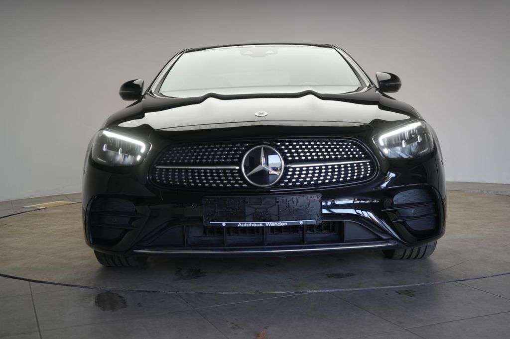 Mercedes-Benz E 300 2023