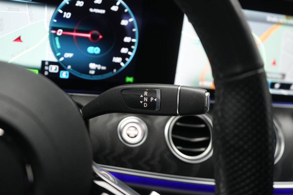 Mercedes-Benz E 300 2023