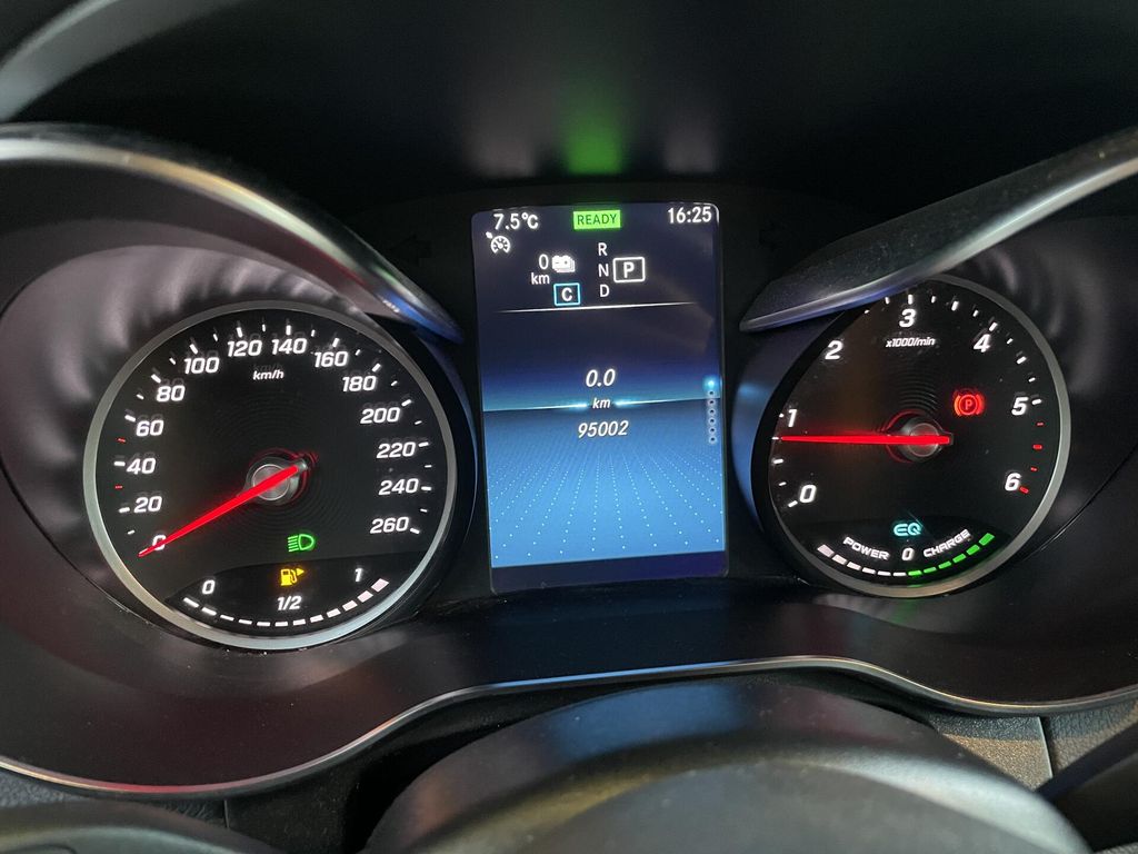 Mercedes-Benz GLC 300 2022