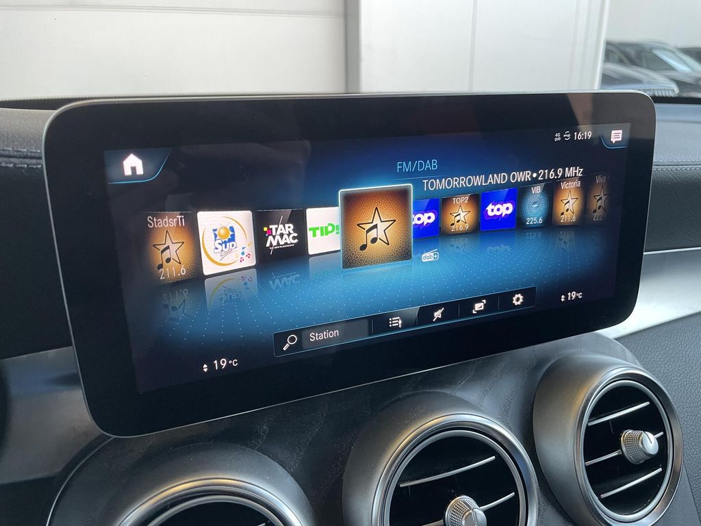 Mercedes-Benz GLC 300 2022