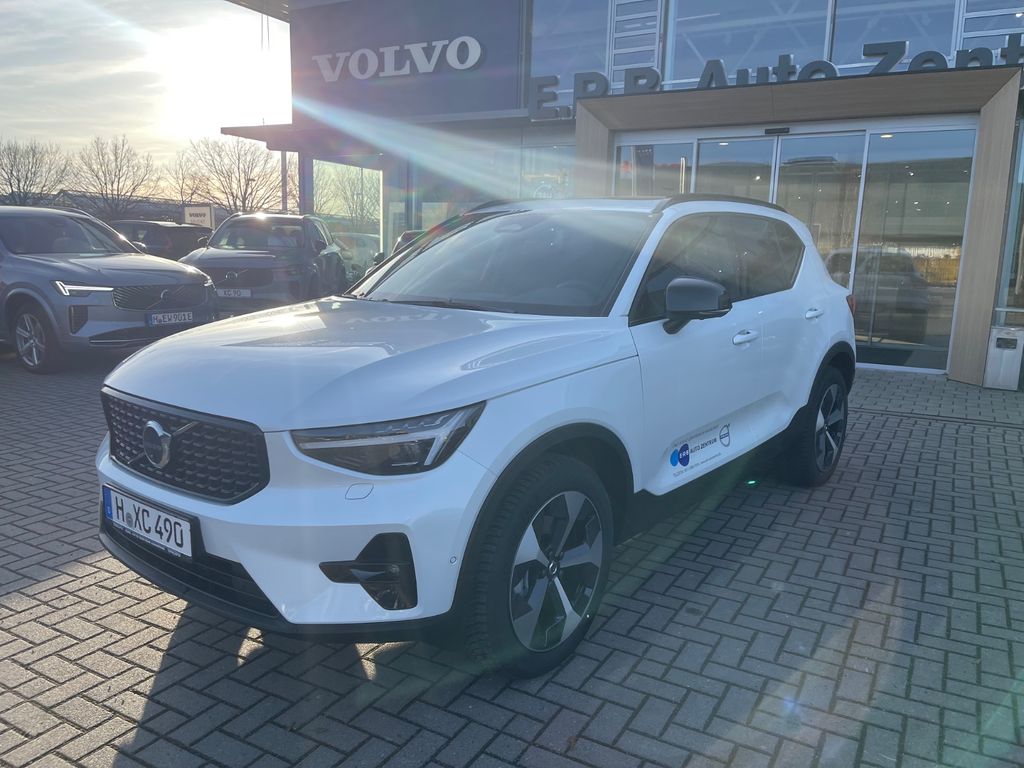 Volvo XC40 2026