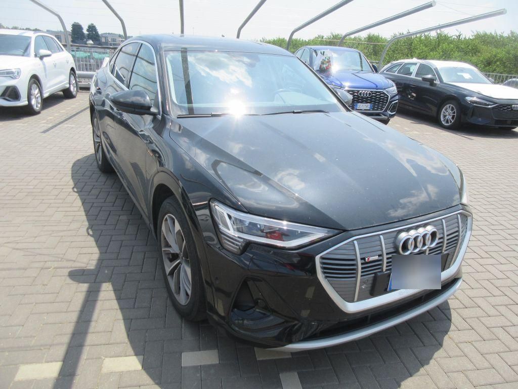 Audi e-tron 2022