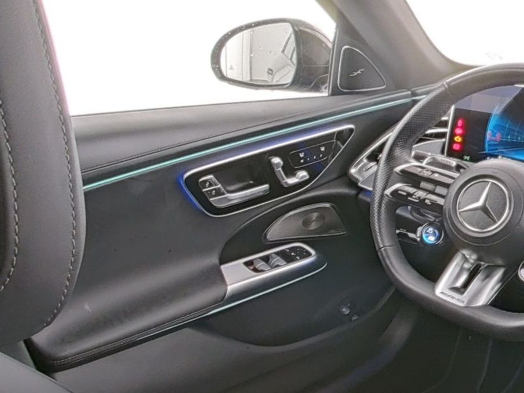 Mercedes-Benz E 53 AMG 2025