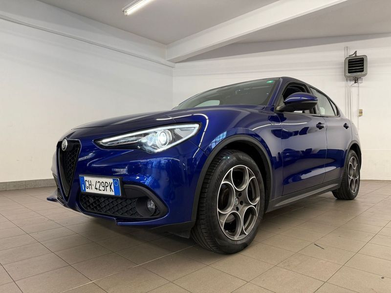 Alfa Romeo Stelvio 2021