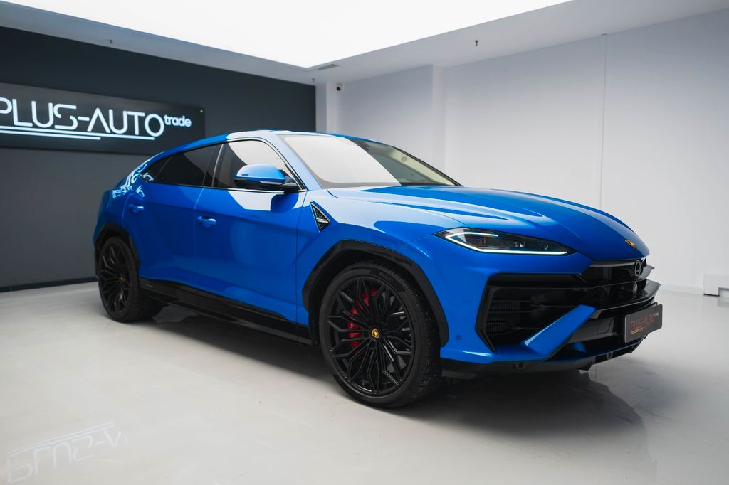 Lamborghini Urus 2025