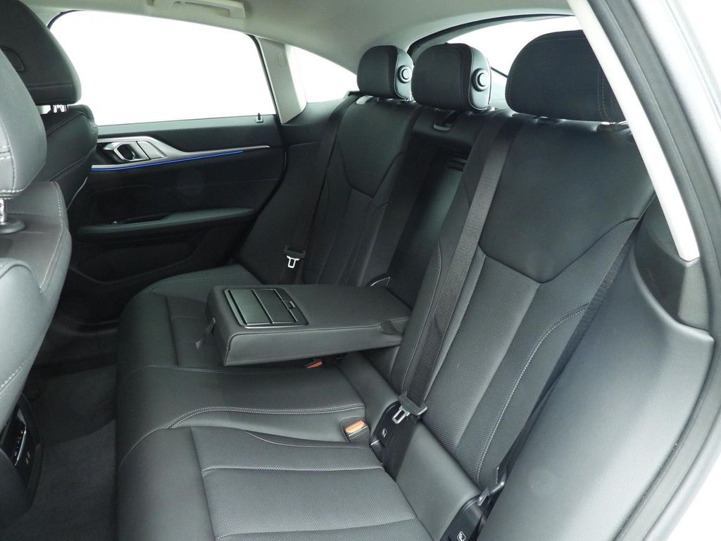 BMW i4 2024
