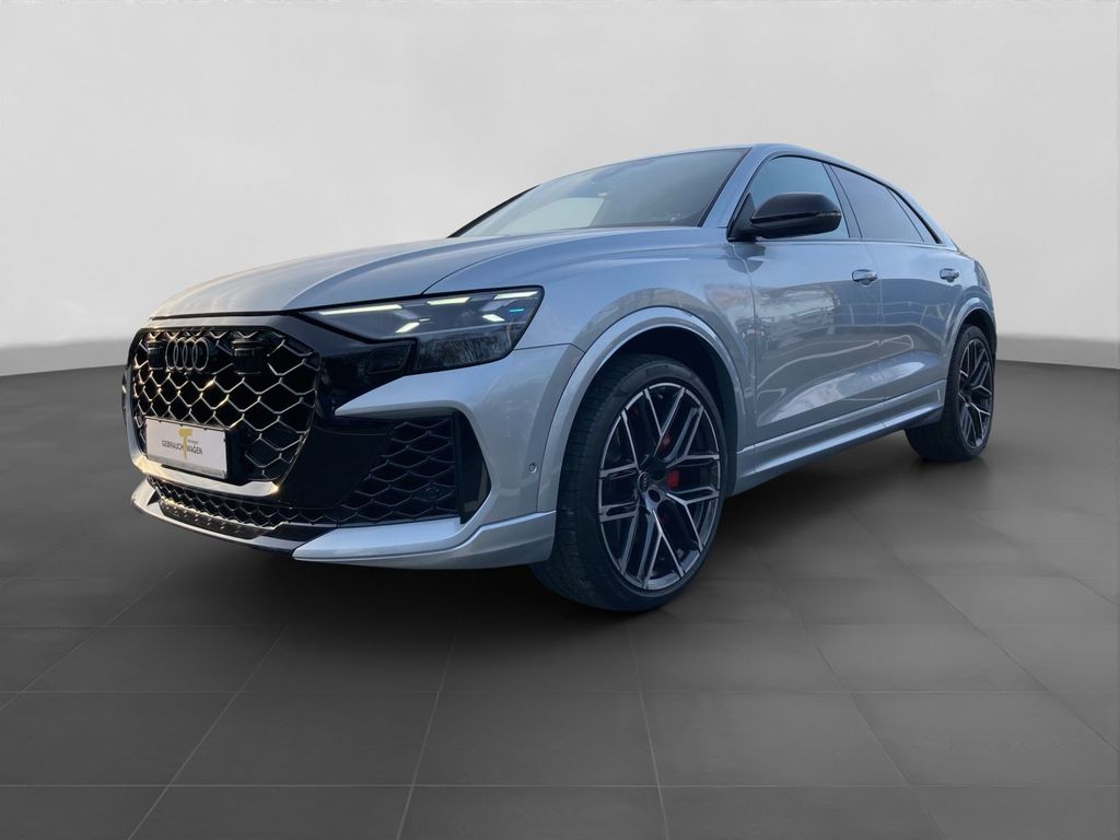 Audi RSQ8 2025